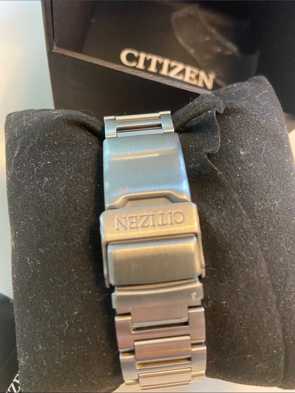 Citizen Eco-Drive Stainless Watch with Blue Dial and Silver Bracelet.. sapphire